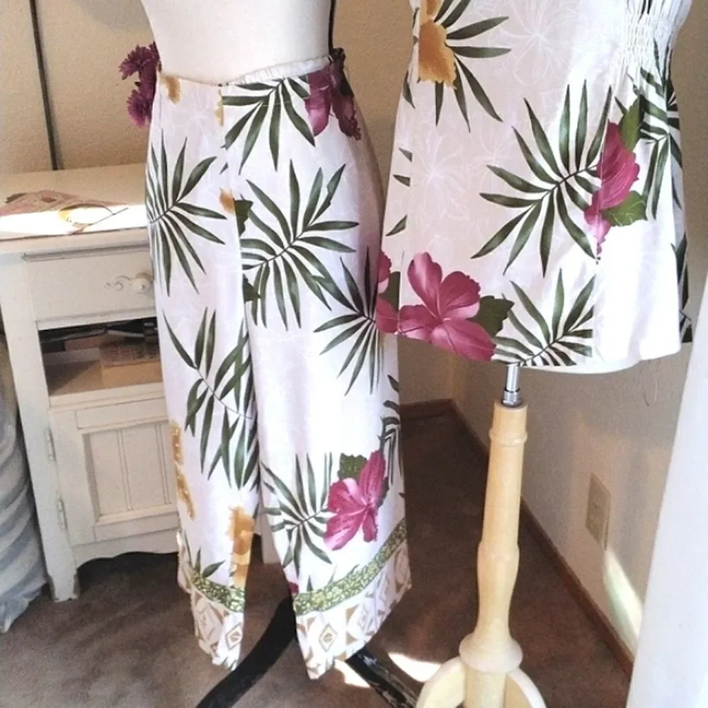 Ku De Ta Two Piece Set - Picture 11 of 11